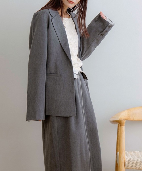 NOAHL（ノアル）の「【NOAHL】折り返しデザインジャケット（テーラードジャケット・レディース・チャコール/キナリ/グレイッシュベージュ・FREE）」の9枚目の写真