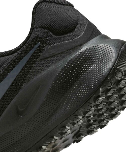NIKE(ナイキ)の「ナイキ レボリューション 7 ウィメンズ ロード ランニングシューズ / Nike Revolution 7 Women's Road Running Shoes FB2208-002 Black(スニーカー・レディース・ブラック・22.5/25/26/26.5/27/28/28.5/27.5/23.5/25.5/23/24/24.5/22)」の8枚目の写真