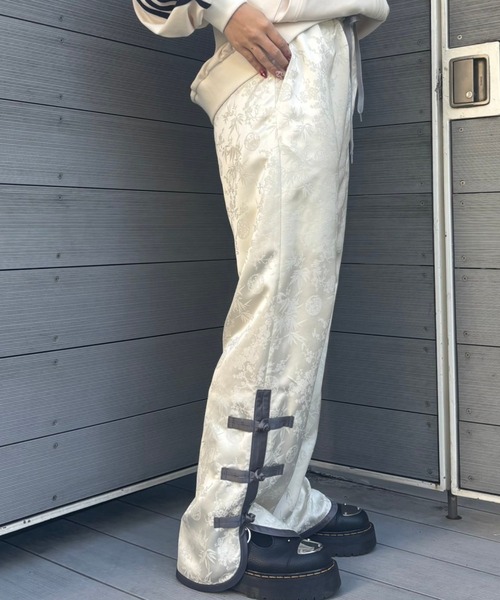 Candy Stripper(キャンディストリッパー)の「CS CAT CHINA パンツ(その他パンツ・レディース・アイボリー/ブラック/ピンク・FREE)」の11枚目の写真