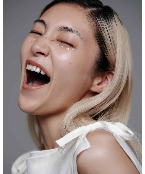 bobe（ボウブ）の「bobe セラムコンシーラー（コンシーラー・レディース・700 CORAL PINK/701 LIGHT BEIGE/702 MIDIUM BEIGE・FREE）」の11枚目の写真