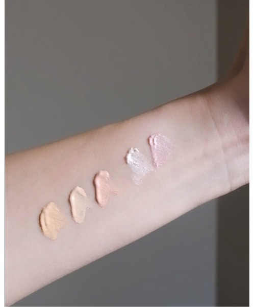 bobe（ボウブ）の「bobe セラムコンシーラー（コンシーラー・レディース・700 CORAL PINK/701 LIGHT BEIGE/702 MIDIUM BEIGE・FREE）」の17枚目の写真