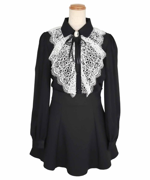 セール】韓国ファッション セットアップ ブローチ付き 長袖