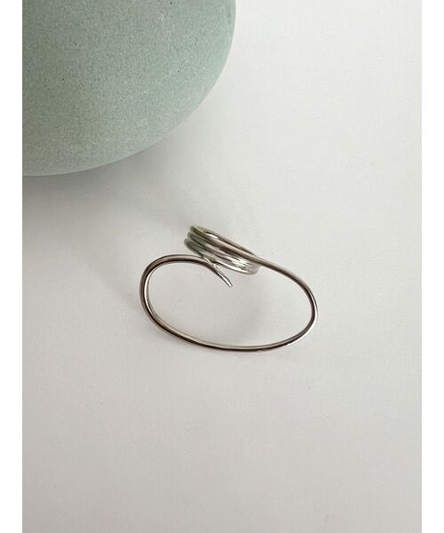 Ungrid（アングリッド）の「デザインモチーフリング（リング・レディース・ゴールド/シルバー・FREE）」の9枚目の写真