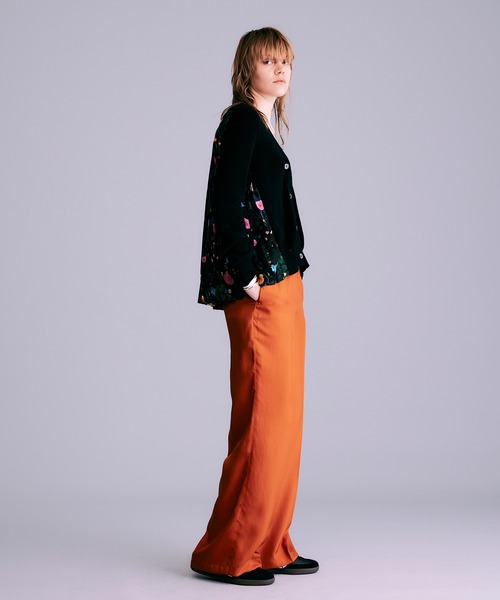 NOISE MAKER（ノイズメーカー）の「シルクタッチワイドパンツ【MADE IN JAPAN】（その他パンツ・レディース・オレンジ/ホワイト/ブラウン/ブルー/ブラック・36/38）」の5枚目の写真