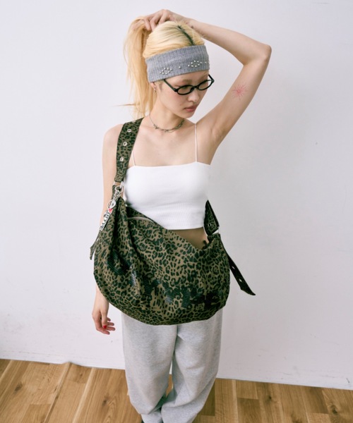DTYYPE（ドタイプ）の「スタッズ付きヘアバンド（ヘアバンド）」 - WEAR