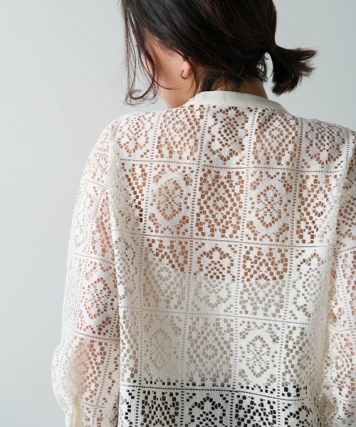 Bou Jeloud（ブージュルード）の「レーススタンドシャツ（シャツ/ブラウス・レディース・ブラック/オフホワイト・38）」の13枚目の写真