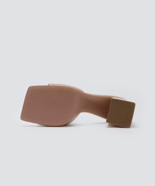 PELLICO（ペリーコ）の「ALICE サンダル 8.0cm BUTTER MILK（サンダル・レディース・ベージュ・35/36/37/38）」の5枚目の写真