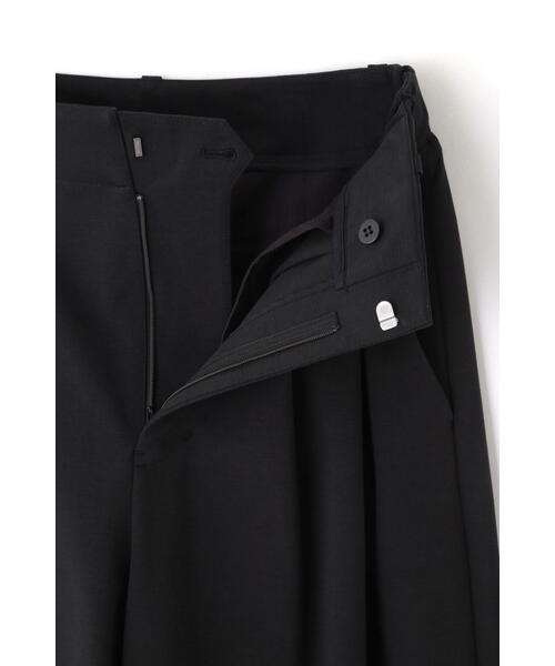 human woman(ヒューマンウーマン)の「◆【福田麻琴さんコラボ】C/NポンチSTタックパンツ(その他パンツ・レディース・ブラック・MEDIUM/SMALL)」の11枚目の写真