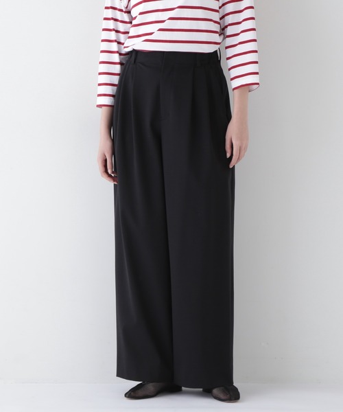 human woman(ヒューマンウーマン)の「◆【福田麻琴さんコラボ】C/NポンチSTタックパンツ(その他パンツ・レディース・ブラック・MEDIUM/SMALL)」の1枚目の写真