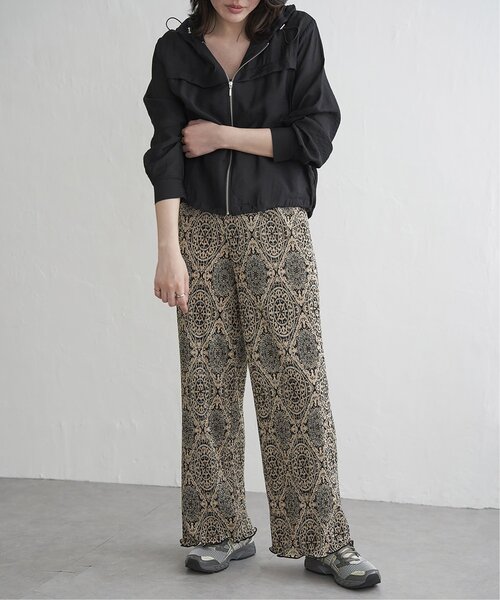 VENCEEXCHANGE(ヴァンスエクスチェンジ)の「スムースプリーツパンツ(その他パンツ・レディース・ブラック/グレー/オフホワイト/その他2/ドット/その他1/ネイビー/アイボリー/ブラウン系・FREE)」の11枚目の写真