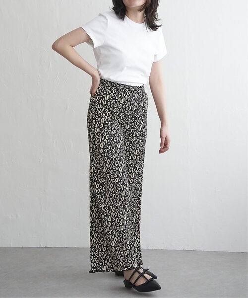 VENCEEXCHANGE(ヴァンスエクスチェンジ)の「スムースプリーツパンツ(その他パンツ・レディース・ブラック/グレー/オフホワイト/その他2/ドット/その他1/ネイビー/アイボリー/ブラウン系・FREE)」の15枚目の写真