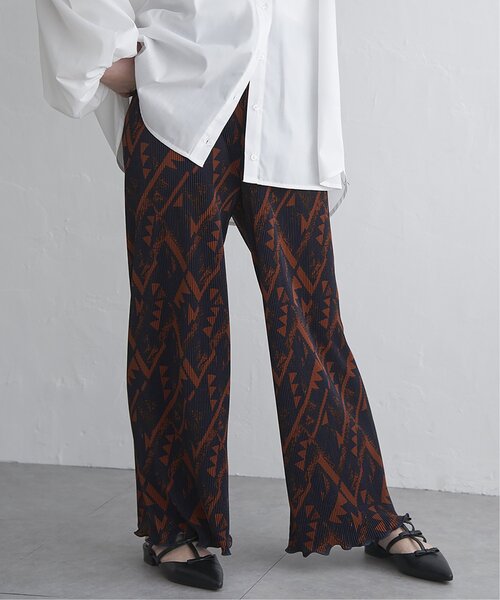 VENCEEXCHANGE(ヴァンスエクスチェンジ)の「スムースプリーツパンツ(その他パンツ・レディース・ブラック/グレー/オフホワイト/その他2/ドット/その他1/ネイビー/アイボリー/ブラウン系・FREE)」の17枚目の写真