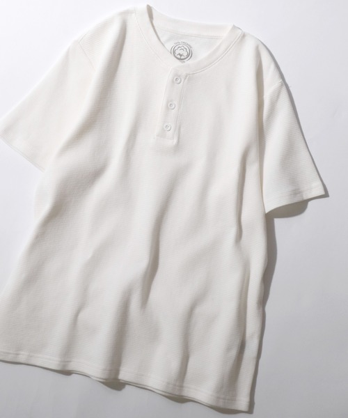 SITRY(シトリー)の「2026SS新色追加 Organic Cotton Thermal/オーガニックコットン サーマル ワッフル クルーネック ヘンリーネック 半袖Tシャツ(Tシャツ/カットソー・メンズ・カーキ/ブラック/ホワイト系その他/ブラック系その他/グレー系その他/グレー/オフホワイト/ホワイト/チャコール/グレイッシュブルー/ホワイト系その他2・M/L/LL)」の4枚目の写真