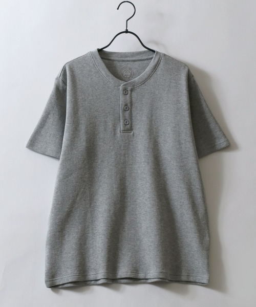 SITRY(シトリー)の「2026SS新色追加 Organic Cotton Thermal/オーガニックコットン サーマル ワッフル クルーネック ヘンリーネック 半袖Tシャツ(Tシャツ/カットソー・メンズ・カーキ/ブラック/ホワイト系その他/ブラック系その他/グレー系その他/グレー/オフホワイト/ホワイト/チャコール/グレイッシュブルー/ホワイト系その他2・M/L/LL)」の15枚目の写真