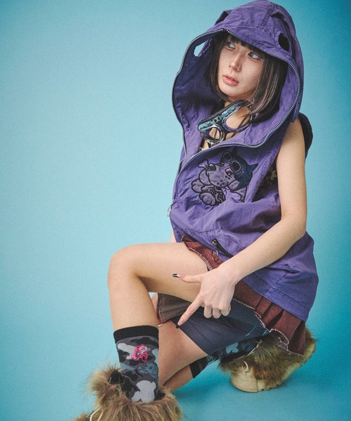 GALFY(ガルフィー)の「GALFY-反戦ベスト(パーカー・メンズ・ブラック/パープル・L/XL)」の17枚目の写真