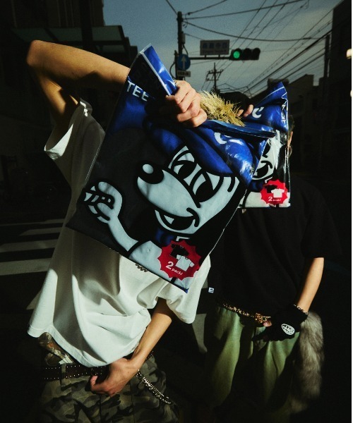 theGazettEれいたTシャツ xrage_jp x @guro_taunts コラボ商品 第二弾 販売開始🔥 - 愚弄