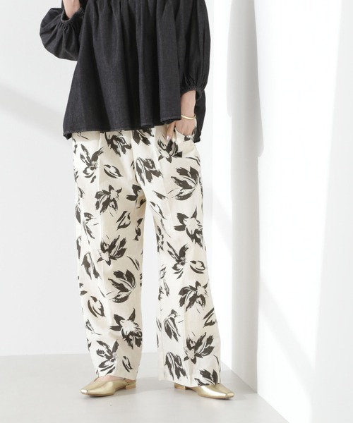 NANO universe（ナノユニバース）の「綿麻COOLMAXイージタックパンツ(セットアップ可)（その他パンツ・レディース・その他1/ベージュ/ブラック・FREE）」の3枚目の写真