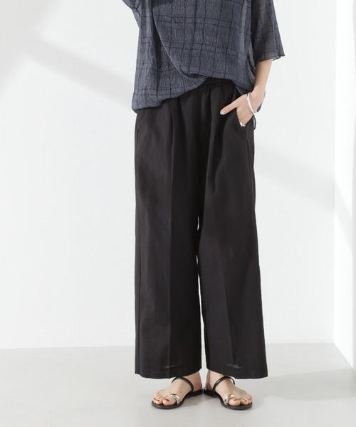 NANO universe（ナノユニバース）の「綿麻COOLMAXイージタックパンツ(セットアップ可)（その他パンツ・レディース・その他1/ベージュ/ブラック・FREE）」の2枚目の写真