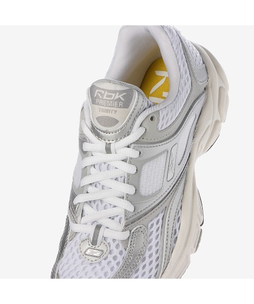Kinetics(キネティクス)の「Reebok PREMIER TRINITY(リーボック プレミア トリニティ)(スニーカー・メンズ・ホワイト・23cm/23.5cm/24cm/24.5cm/25cm/25.5cm/26cm/26.5cm/27cm/27.5cm/28cm/28.5cm/29cm)」の7枚目の写真