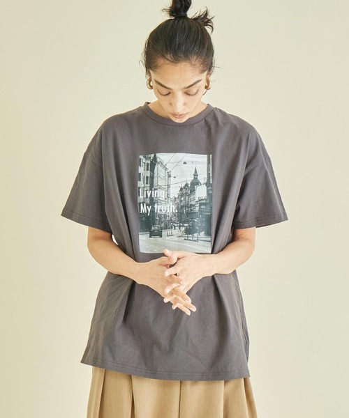 Settimissimo(セッティミッシモ)の「フォトプリント オーバーサイズ Tシャツ(Tシャツ/カットソー・レディース・スミクロ/オフホワイト・FREE)」の18枚目の写真