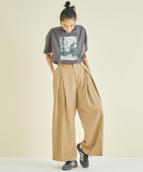 Settimissimo(セッティミッシモ)の「フォトプリント オーバーサイズ Tシャツ(Tシャツ/カットソー・レディース・スミクロ/オフホワイト・FREE)」の14枚目の写真