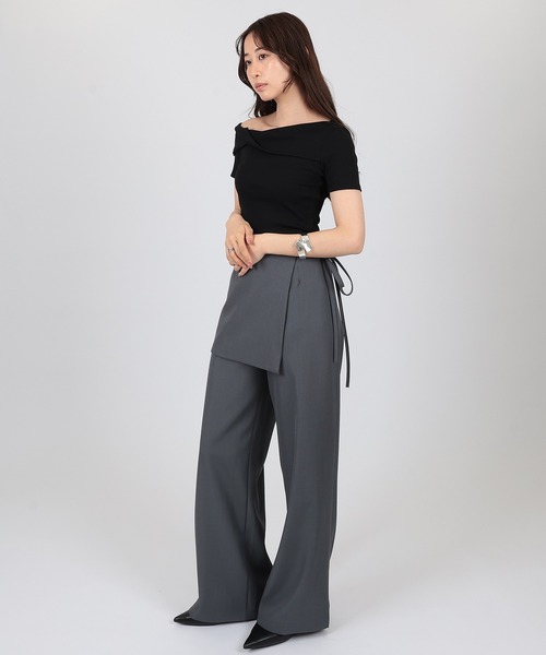 SUWDEE(スーディー)の「docking wrap skirt high waist pants(その他パンツ・レディース・ブラック/グレイッシュベージュ/チャコールグレー/グレー・M/S)」の3枚目の写真