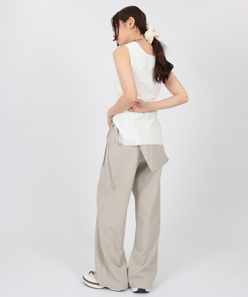 SUWDEE(スーディー)の「docking wrap skirt high waist pants(その他パンツ・レディース・ブラック/グレイッシュベージュ/チャコールグレー/グレー・M/S)」の12枚目の写真