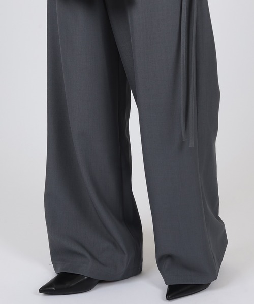 SUWDEE(スーディー)の「docking wrap skirt high waist pants(その他パンツ・レディース・ブラック/グレイッシュベージュ/チャコールグレー/グレー・M/S)」の17枚目の写真