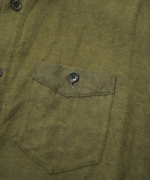 EGO TRIPPING（エゴトリッピング）の「ms6118- Brushlinen リネンシャツ（シャツ/ブラウス・メンズ・オリーブ系/ブラック・46/48）」の20枚目の写真