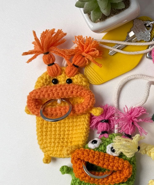 Days/デイズ キーホルダー/バッグチャーム/ストラップ ゆるきゃら 編み