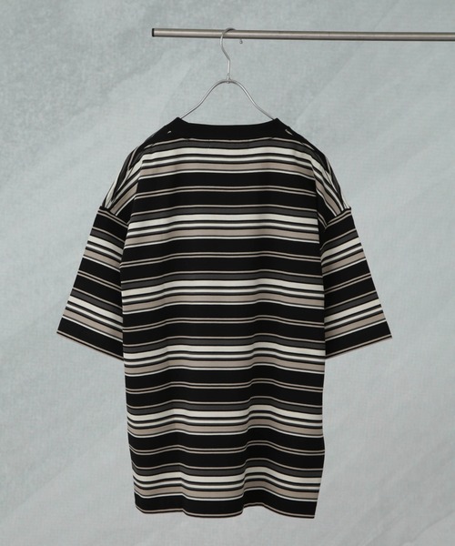 NANO universe（ナノユニバース）の「マルチボーダーリラックスＴシャツ 半袖（Tシャツ/カットソー・メンズ・ホワイト/ブラック/レッド系その他4・S/M/L）」の4枚目の写真