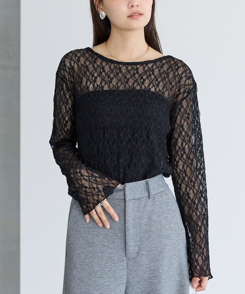 LAVEANGE(ラビアンジェ)の「レースフレアスリーブプルオーバー(Tシャツ/カットソー・レディース・オフホワイト/ブラック・M/5L/4L/3L/LL)」の16枚目の写真