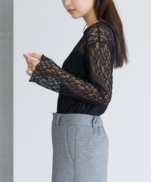 LAVEANGE(ラビアンジェ)の「レースフレアスリーブプルオーバー(Tシャツ/カットソー・レディース・オフホワイト/ブラック・M/5L/4L/3L/LL)」の17枚目の写真
