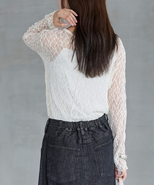 LAVEANGE(ラビアンジェ)の「レースフレアスリーブプルオーバー(Tシャツ/カットソー・レディース・オフホワイト/ブラック・M/5L/4L/3L/LL)」の7枚目の写真