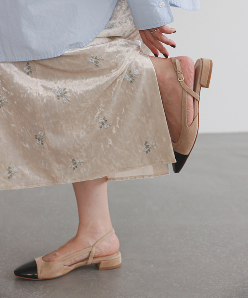 SLOBE IENA(スローブイエナ)の「SLOBE パテントバックスリングパンプス(パンプス・レディース・ベージュ/ブラウン・22.5cm/23cm/23.5cm/24cm/24.5cm)」の20枚目の写真