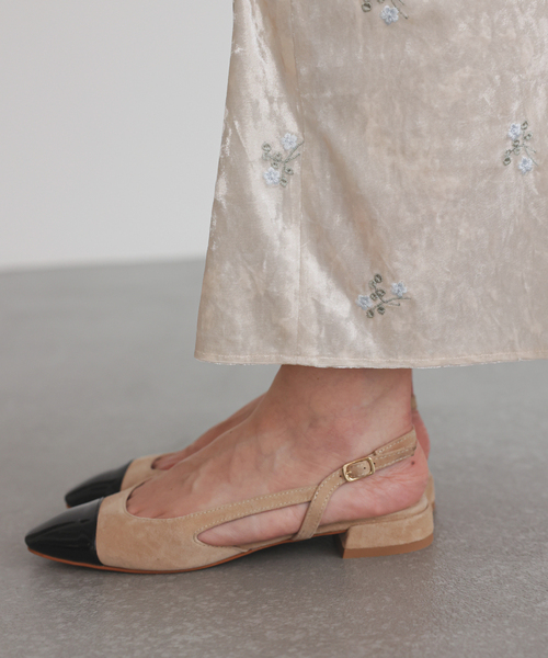 SLOBE IENA(スローブイエナ)の「SLOBE パテントバックスリングパンプス(パンプス・レディース・ベージュ/ブラウン・22.5cm/23cm/23.5cm/24cm/24.5cm)」の22枚目の写真