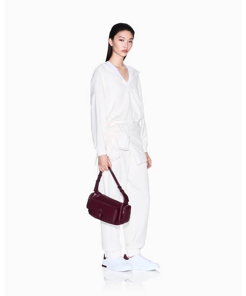 ARMANI EXCHANGE(アルマーニエクスチェンジ)の「【A|X アルマーニ エクスチェンジ】刺繍ロゴ ハーフジップ フーデッドスウェットプルオーバー(スウェット・レディース・ホワイト/ブラック・MEDIUM/SMALL/LARGE/X-LARGE/X-SMALL)」の7枚目の写真