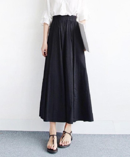maison de LATIR（メゾンドラティール）の「ふんわり揺れて、涼しく映える夏服。大人ナチュラルなAラインイージーケアロングスカート。（スカート・レディース・ブラック/ベージュ・FREE）」の2枚目の写真