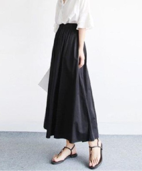 maison de LATIR（メゾンドラティール）の「ふんわり揺れて、涼しく映える夏服。大人ナチュラルなAラインイージーケアロングスカート。（スカート・レディース・ブラック/ベージュ・FREE）」の4枚目の写真