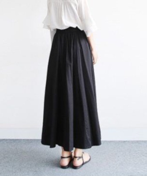 maison de LATIR（メゾンドラティール）の「ふんわり揺れて、涼しく映える夏服。大人ナチュラルなAラインイージーケアロングスカート。（スカート・レディース・ブラック/ベージュ・FREE）」の7枚目の写真