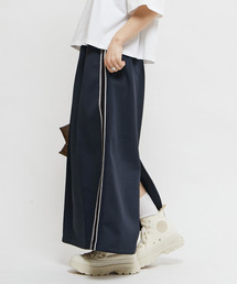 CONVERSE TOKYO | SIDE LINE TRACK SKIRT(スカート)