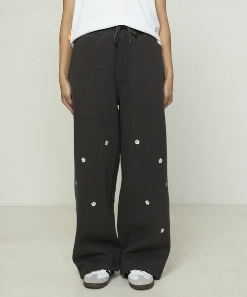 セール】MARY QUANT × PUBLUX/マリークワント フラワーモチーフ 刺繍