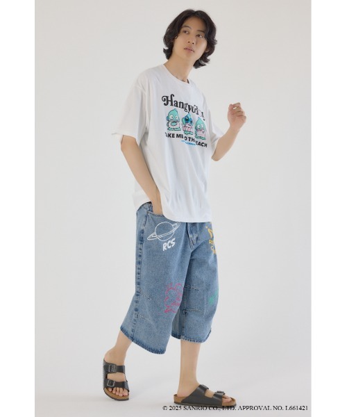 RODEO CROWNS WIDE BOWL（ロデオクラウンズワイドボウル）の「(サンリオキャラクターズ)ビーチハンギョドンTシャツ（Tシャツ/カットソー・レディース・ホワイト系その他/オフホワイト/ブラック/ライトブルー・FREE）」の11枚目の写真
