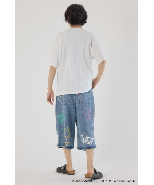 RODEO CROWNS WIDE BOWL（ロデオクラウンズワイドボウル）の「(サンリオキャラクターズ)ビーチハンギョドンTシャツ（Tシャツ/カットソー・レディース・ホワイト系その他/オフホワイト/ブラック/ライトブルー・FREE）」の12枚目の写真