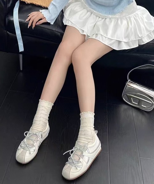 HALEY PESCA(ヘーリーペスカ)の「HALEY PESCA/レースアップバレエシューズスニーカー(スニーカー・レディース・ホワイト/シルバー・36/38/40)」の6枚目の写真