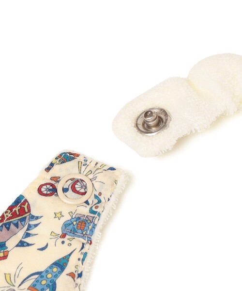 SHIPS（シップス）の「SHIPS KIDS: リバティ スタイ（スタイ/よだれかけ・キッズ・ピンク系その他/ナチュラル/ブルー系その他・ONE SIZE）」の8枚目の写真