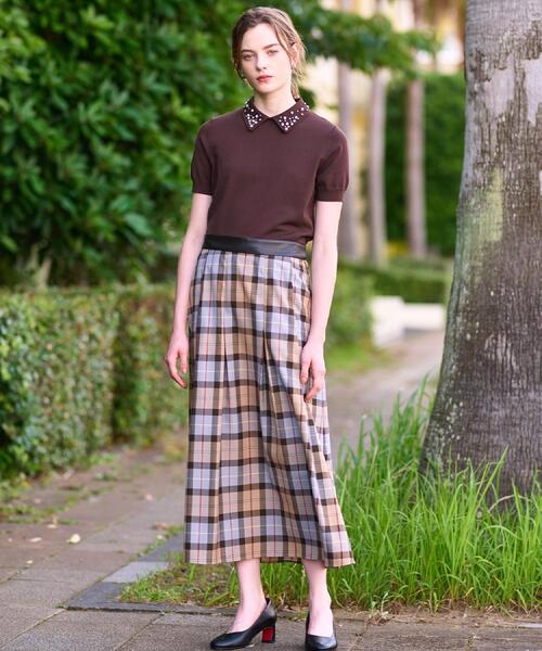 DRESSTERIOR（ドレステリア）の「【きれいめ／オンオフ】ビジューカラーニット（ニット/セーター・レディース・ブラウン系その他/ブラック系4・36/34/38）」の4枚目の写真