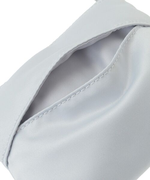 Maison de FLEUR(メゾンドフルール)の「サテンリボンティッシュケース(ポーチ・レディース・ライトブルー/ライトピンク/ブラック/ピンク・FREE)」の16枚目の写真