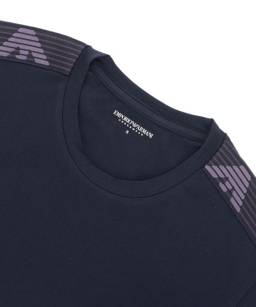 EMPORIO ARMANI(エンポリオアルマーニ)の「EMPORIO ARMANI TEXTURED LOGOBAND CREW NECK T-SHIRT 半袖Tシャツ EUサイズ 54007737(ルームウェア/パジャマ・メンズ・ネイビー/ホワイト/ブラック・L/M)」の4枚目の写真
