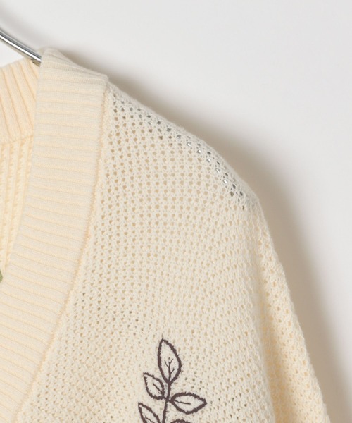 BAYFLOW（ベイフロー）の「落書きニットカーディガン（ニット/セーター・レディース・ネイビー/オフホワイト・FREE）」の21枚目の写真